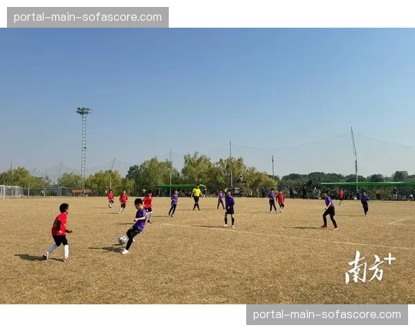 “街头足球射门挑战赛”在伦敦举办，使用传感器测量业余球员射门力量