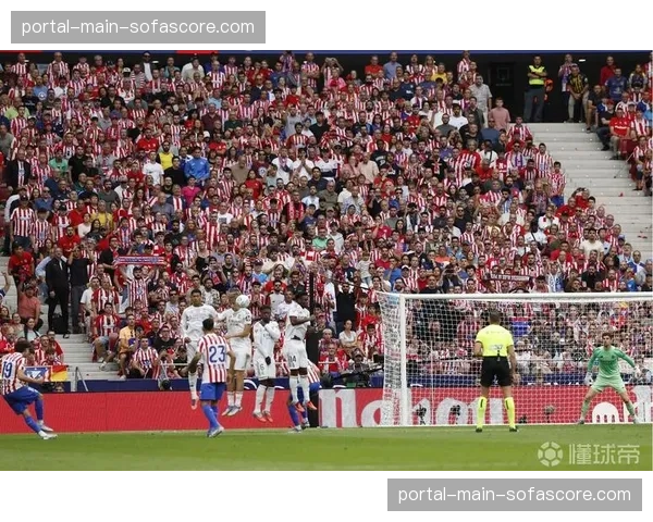 消息：马竞大都会球场获批，将于今夏启动顶棚加装工程