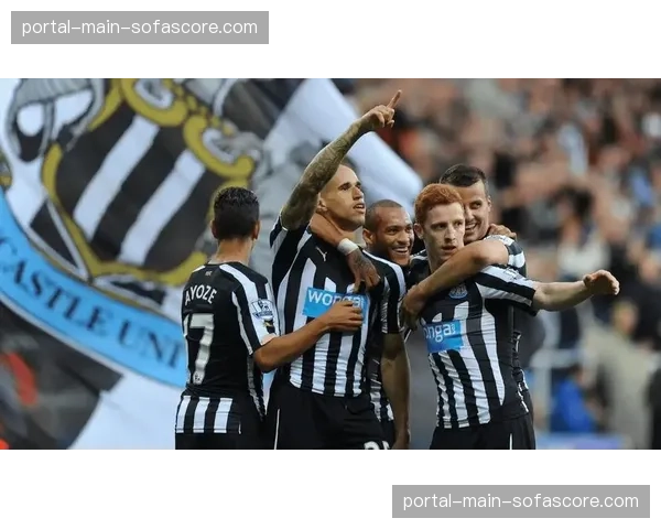 战报：纽卡斯尔联3-3与切尔西上演进球大战，帕尔默帽子戏法