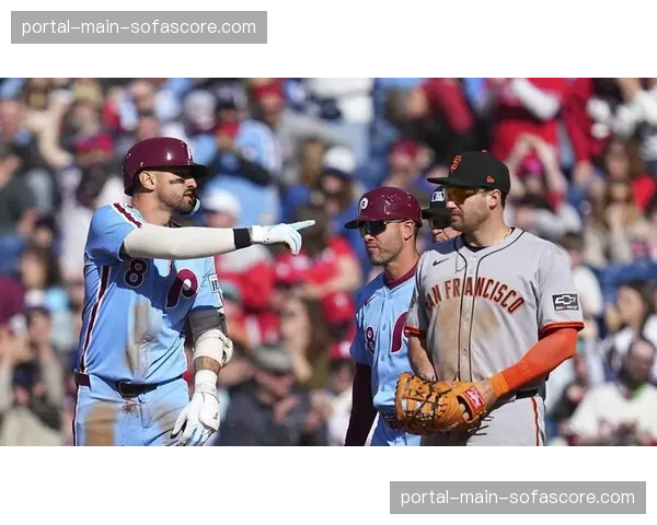 专访老虎队新星:从橄榄球四分卫到MLB中心打线的转变 专访老虎队新星:从橄榄球四分卫到MLB中心打线的转变